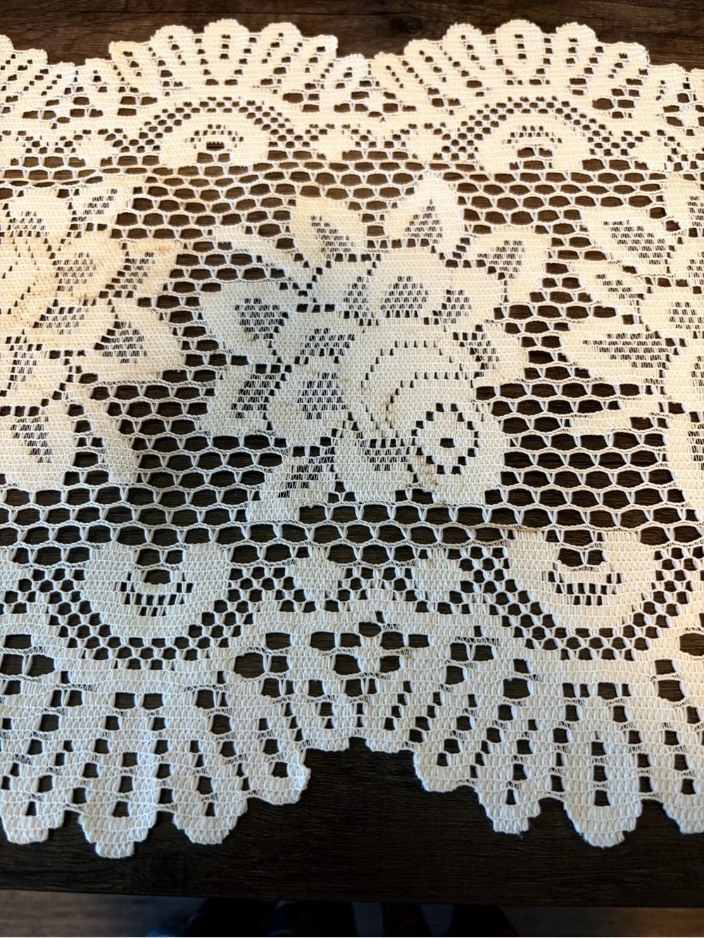 Vintage White Crochet Lace Table Runner Floral Scalloped Edge 32.5” x 14.5”
